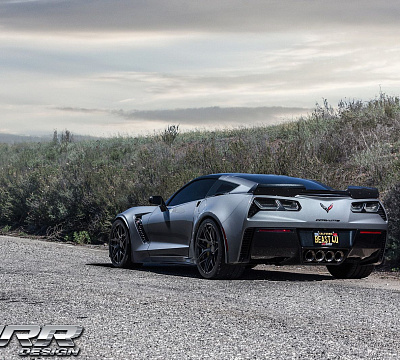 Фото дисков MRR FS01 на Chevrolet Corvette C7
