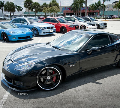 Фото дисков Strasse Wheels S5 Signature на Chevrolet Corvette C6