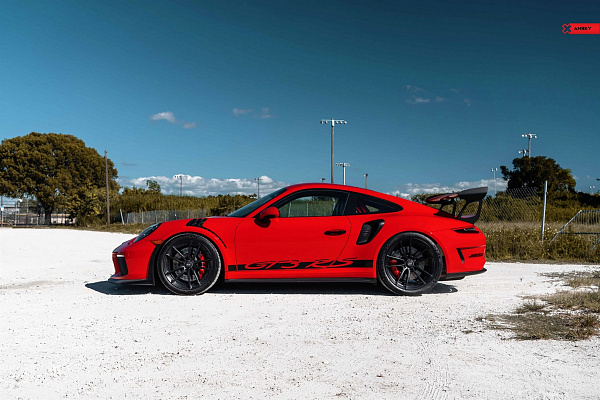 Фото дисков Anrky AN24 Черный сатин на Porsche 911 VII