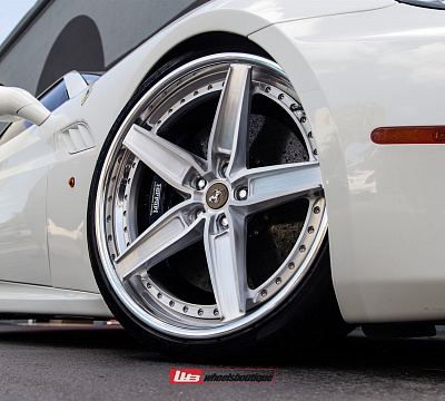 Фото дисков Anrky AN35 на Ferrari California