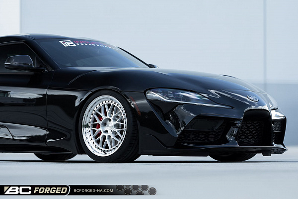 Фото дисков BC Forged LE81 // MLE81 Глянцевый лак на Toyota Supra A90