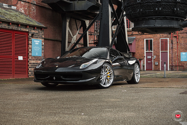 Фото дисков Vossen S21-02 Глянцевый лак на Ferrari 458