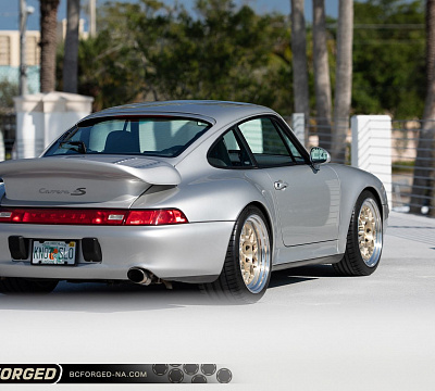 Фото дисков BC Forged MHE28 на Porsche 911 IV