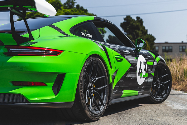 Фото дисков Brixton Forged CM5-R Черный матовый на Porsche 911 VII