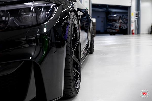 Фото дисков Vossen EVO-4 Черный глянец на BMW 4/M4 (F32/F82)