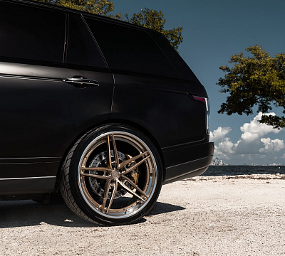 Фото дисков Anrky AN37 на Range Rover IV