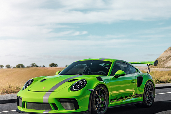Фото дисков Brixton Forged PF7-RS Сатиновый темный лак на Porsche 911 VII