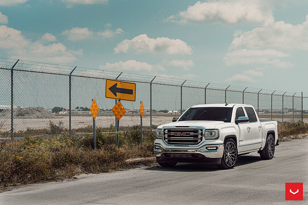 Фото дисков Vossen HF6-3 Алмазная проточка на GMC Sierra III