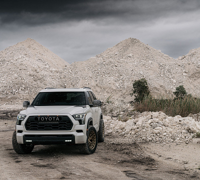 Фото дисков Vossen HFX-1 (6-Lug) на Toyota Sequoia III