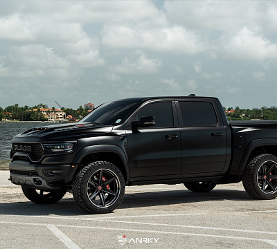 Фото дисков Anrky AN36-S на Ram 1500 V