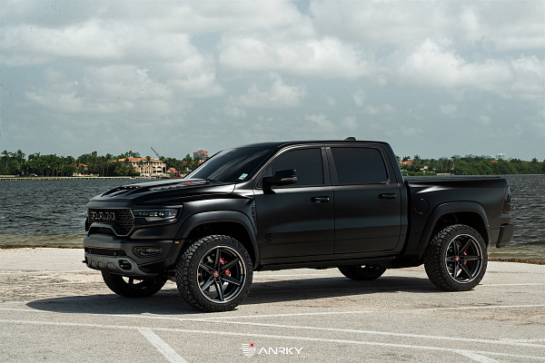 Фото дисков Anrky AN36-S Черный сатин на Ram 1500 V