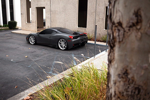 Фото дисков HRE P104SC Глянцевый лак на Ferrari 458