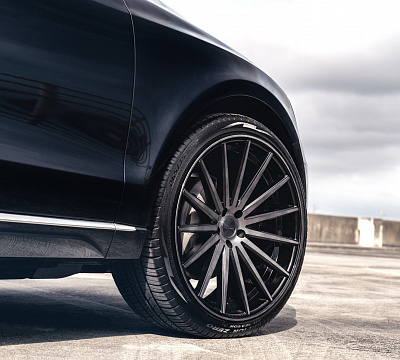 Фото дисков Vossen VFS-2 на Audi Q5 (8R)