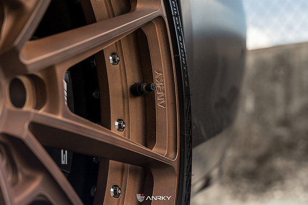 Mercedes Benz E63S AMG