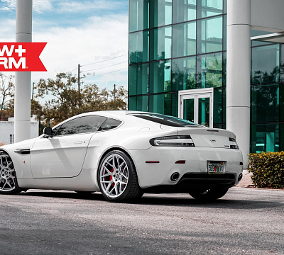 Фото дисков HRE FF01 на Aston Martin Vantage 3