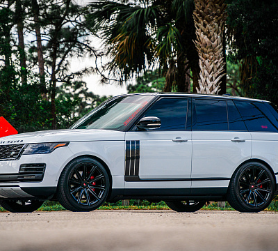 Фото дисков Vossen UV-2 на Land Rover Range Rover IV