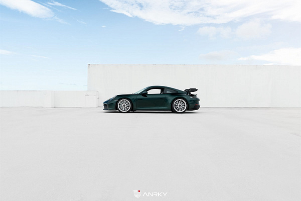 Фото дисков Anrky AN10 Глянцевый лак на Porsche 911 VIII