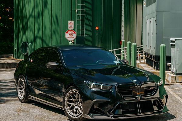 Фото дисков Brixton Forged TR08 AERO1 Другой цвет на BMW 5/M5 (G60/G90)