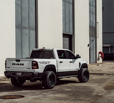Фото дисков Vossen HF6-5 на Ram 1500 V