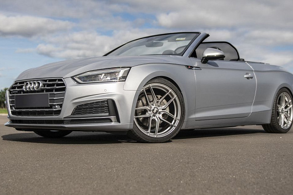 Фото дисков Bola B11 Глянцевый лак на Audi A/S/RS 5 (F5)