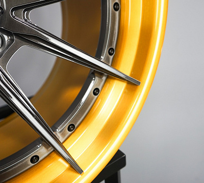 Strasse Wheels SV10 Deep Concave FS