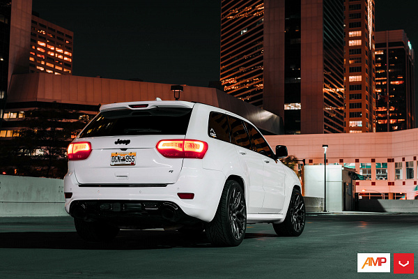 Фото дисков Vossen HF-2 Сатиновый графит на Jeep Grand Cherokee IV