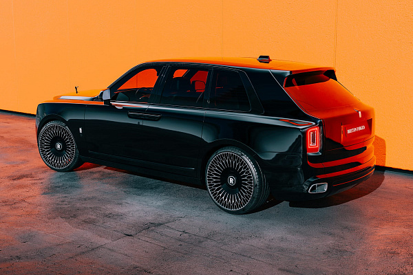 Фото дисков Brixton Forged LX09 Алмазная проточка на Rolls-Royce Cullinan