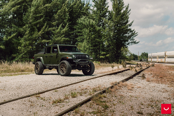 Фото дисков Vossen HFX-1 (5-Lug) Сатиновая бронза на Jeep Gladiator II (JT)