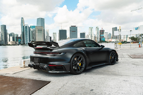 Фото дисков HRE R101 Lightweight Черный сатин на Porsche 911 VIII