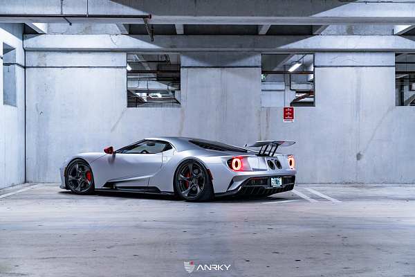 Фото дисков Anrky XR-305 Сатиновый графит на Ford GT II
