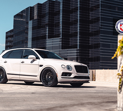 Фото дисков HRE S209 на Bentley Bentayga