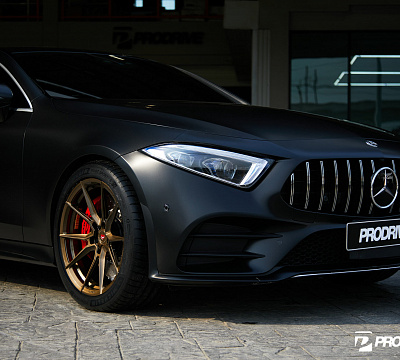Фото дисков Vossen EVO-2 на Mercedes-Benz CLS (C257)