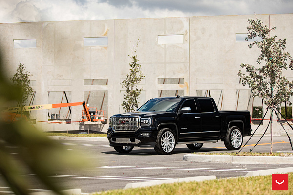 Фото дисков Vossen HF6-1 Серебро на GMC Sierra III