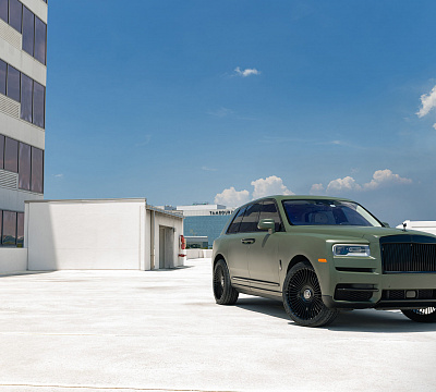 Фото дисков Vossen S17-16 на Rolls-Royce Cullinan