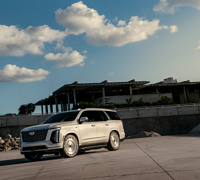 Фото дисков Vossen HF-9 на Cadillac Escalade V