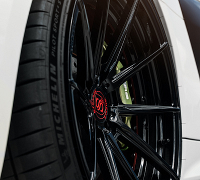 Фото дисков Strasse Wheels SV10 Deep Concave Duoblock на Audi R8 (4S)