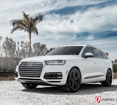 Фото дисков Vossen HF-1 на Audi Q7 (4M)
