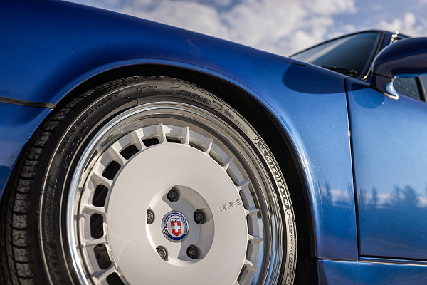 Porsche 964