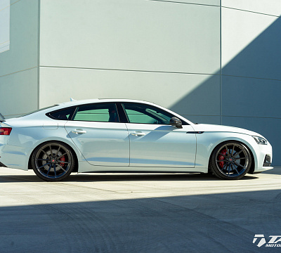 Фото дисков Vossen M-X2 на Audi A/S/RS 5 (F5)
