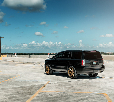 Фото дисков Vossen HF6-2 на GMC Yukon V