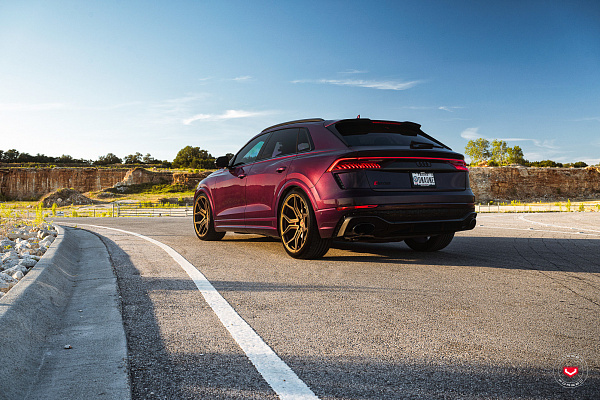 Фото дисков Vossen EVO-3 Сатиновая бронза на Audi Q8