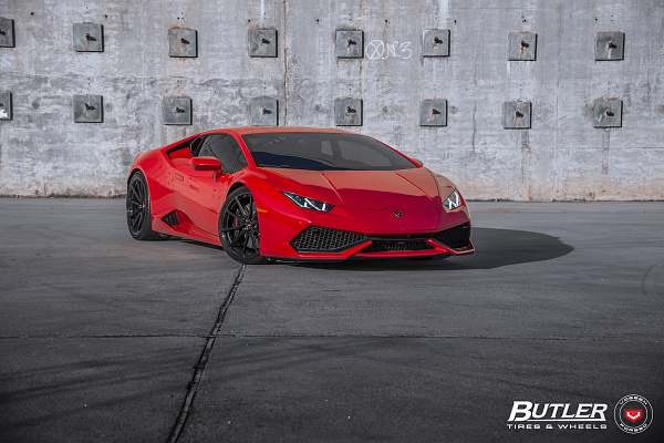Фото дисков Vossen M-X2 Черный глянец на Lamborghini Huracan