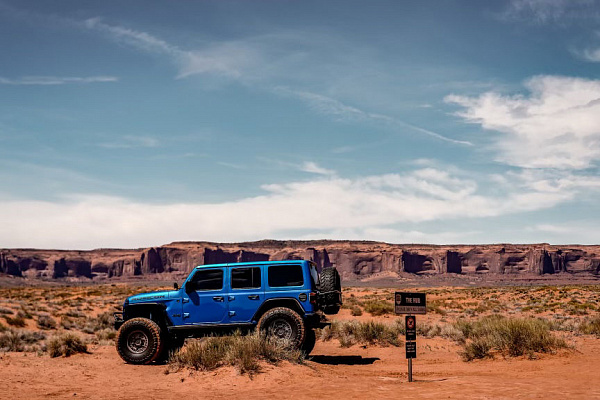 Jeep Wrangler JL