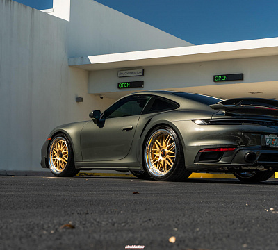 Фото дисков HRE 540C на Porsche 911 VIII