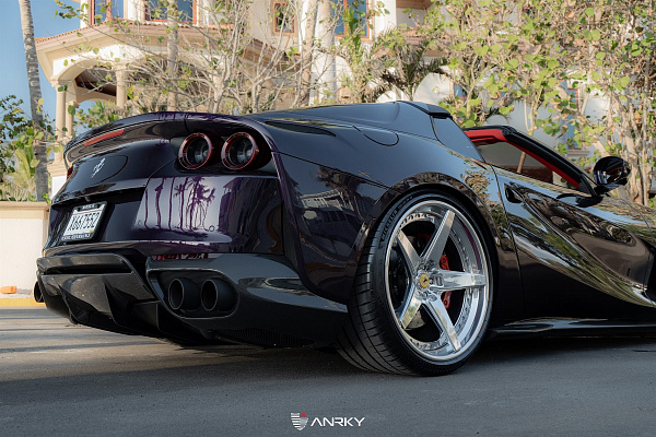 Фото дисков Anrky RS5.3 Полированный лак на Ferrari 812