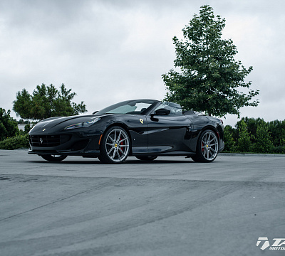 Фото дисков NOVITEC NF8 на Ferrari Portofino