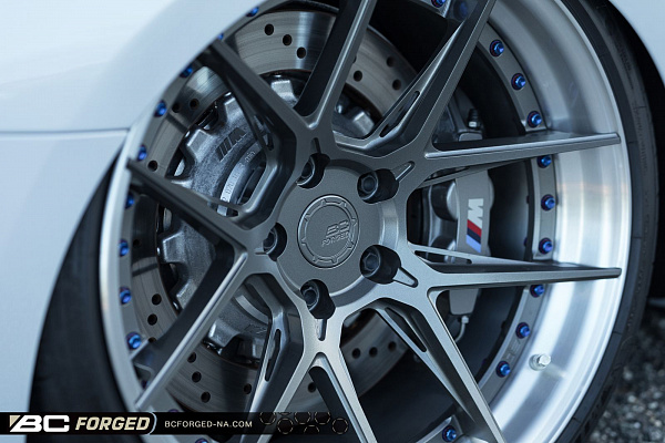 Фото дисков BC Forged HCA381 Матовый графит на BMW 2/M2 (F22/F87)