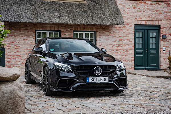 Фото дисков BRABUS Monoblock F (Platinum Edition) Черный глянец на Mercedes-Benz E-Class (W213, S213, C238)