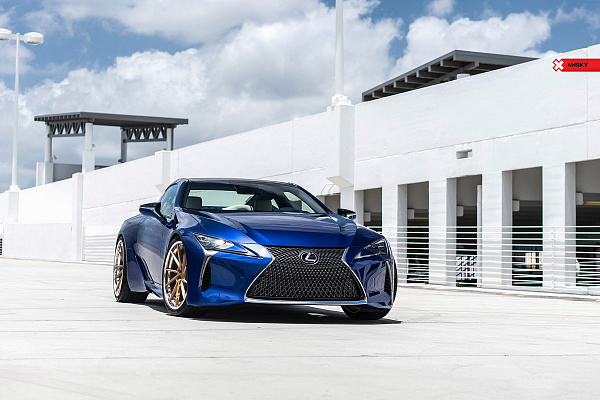 Фото дисков Anrky AN23 Сатиновое золото на Lexus LC 500