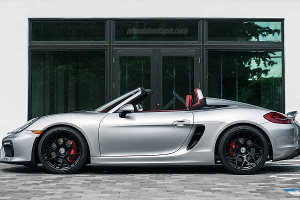 Фото дисков HRE FF01 Черный сатин на Porsche Boxster III